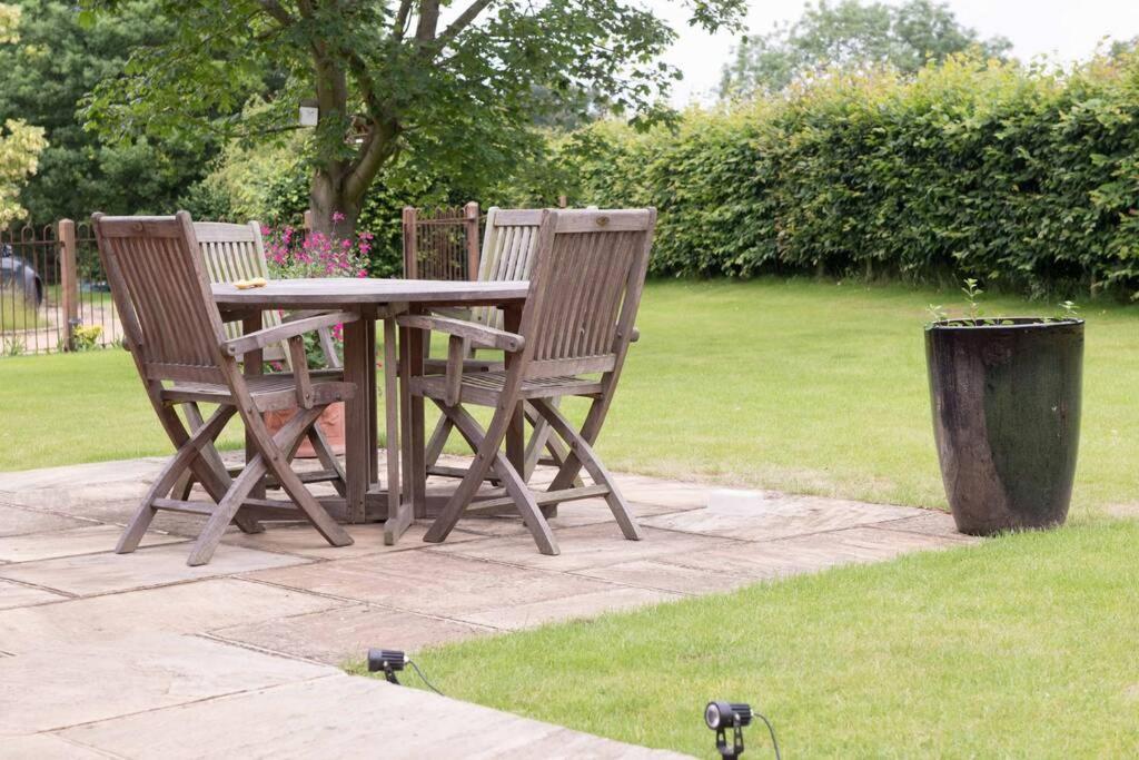Immaculate Barn Annexe Close To Stansted Airport 大邓莫 外观 照片